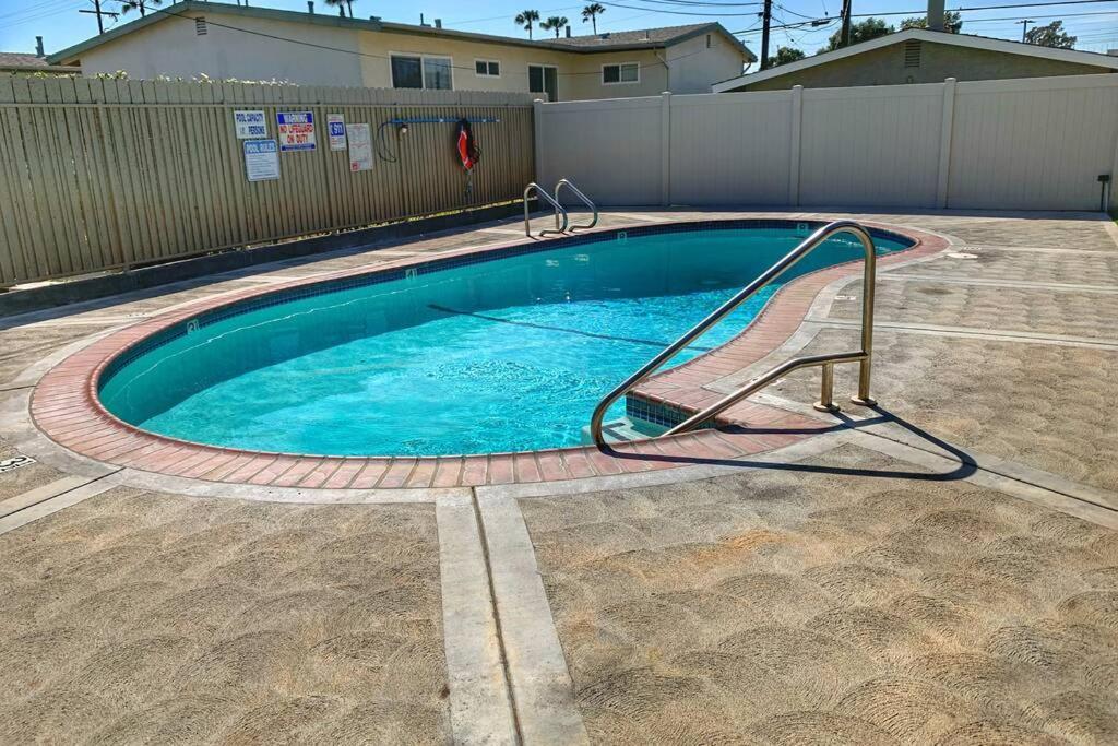 Villa Huntington Highlight - Pool, Patio, Close To Huntington Beach